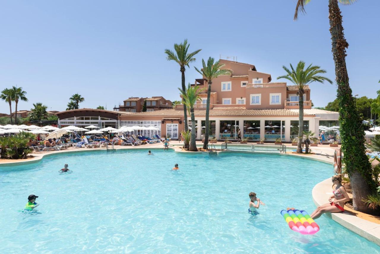 Aparthotel Ciudad Laurel Кала Милор Екстериор снимка